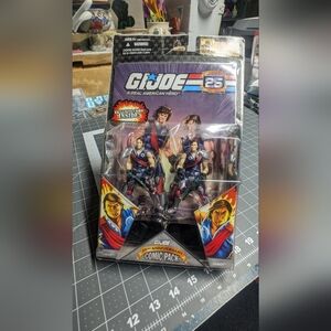 Tomax and Xamot ... Crimson Twins 25th Anniversary carded with Comic!